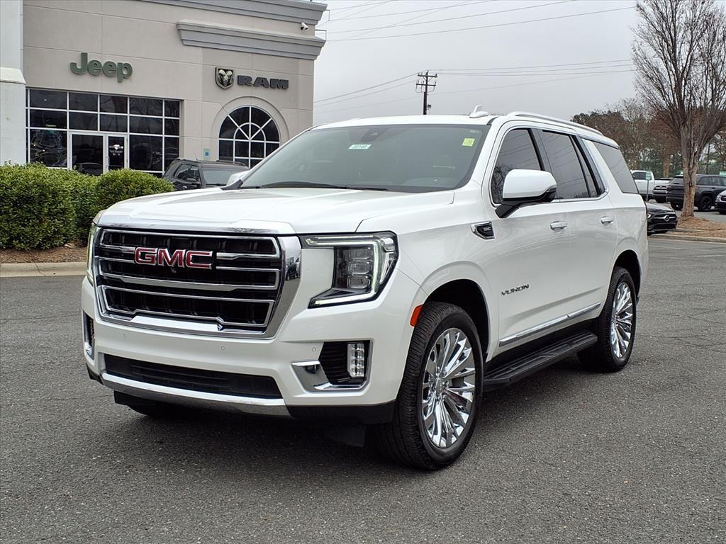 2022 GMC Yukon SLT's photo