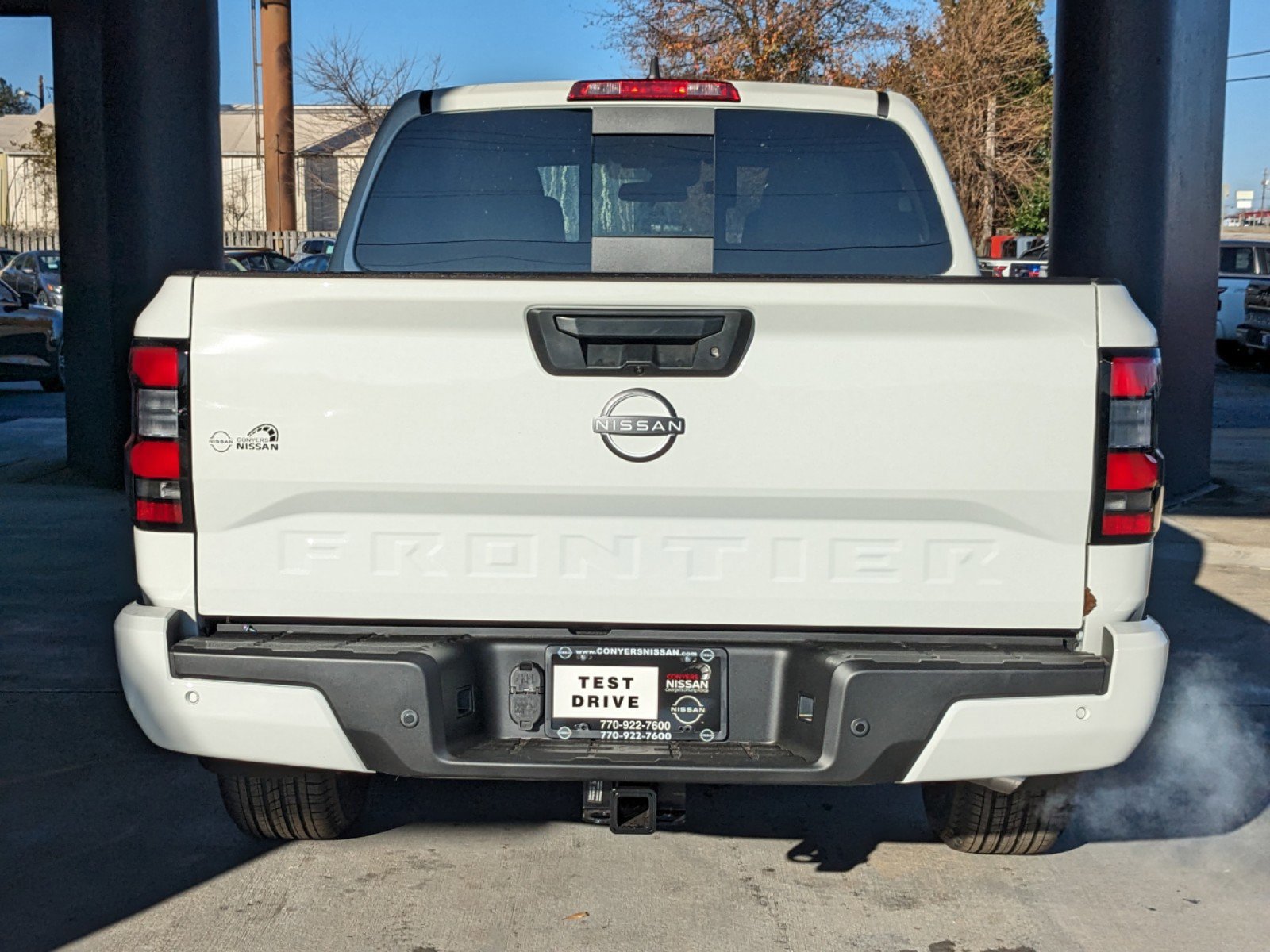 2025 Nissan Frontier SV photo 4