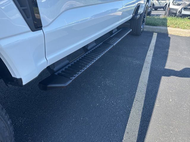 2026 Ford F-350 XL photo 4