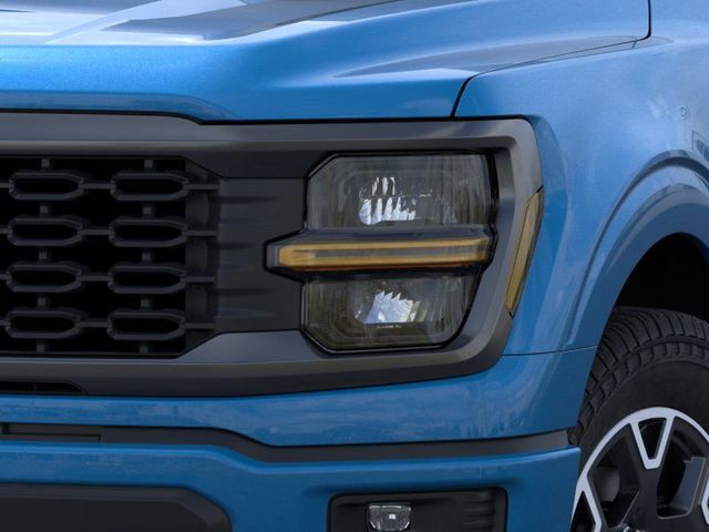 2025 Ford F-150 STX photo 17