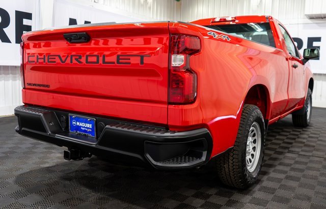 2026 Chevrolet Silverado 1500 Work Truck photo 3