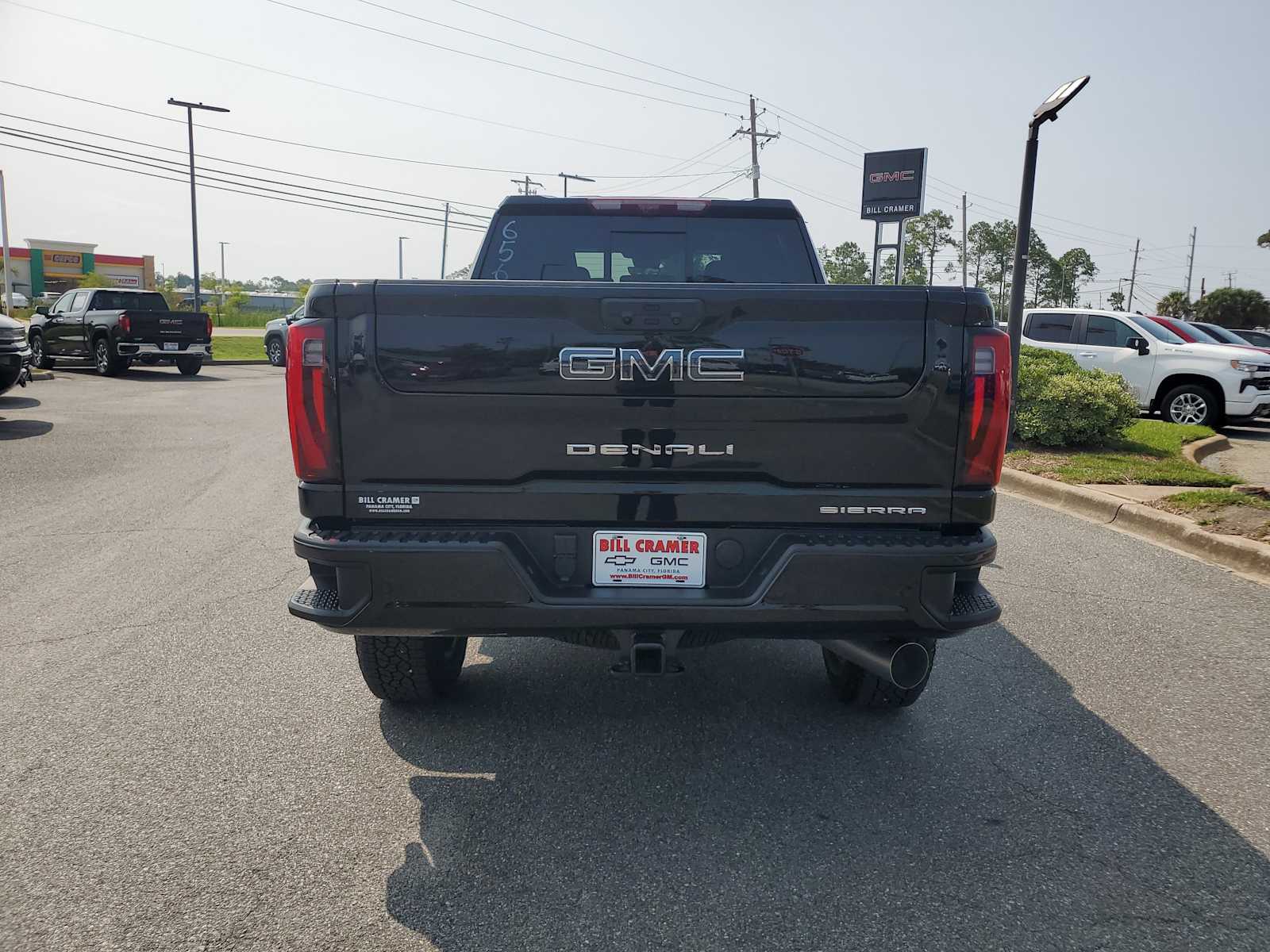 2025 Gmc Sierra 3500 HD Denali Ultimate photo 4