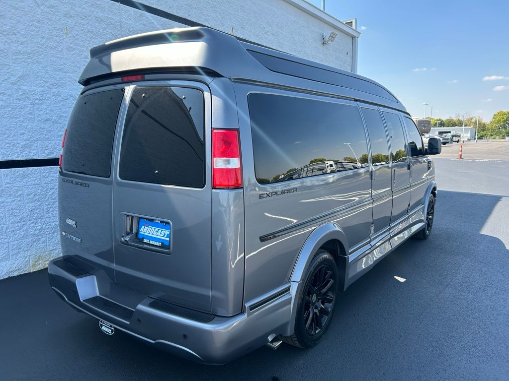 2021 Chevrolet Express LS photo 2