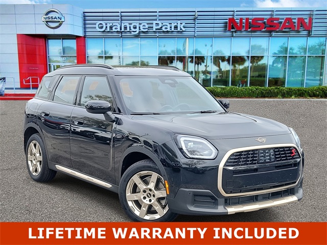 2025 MINI Countryman S's photo