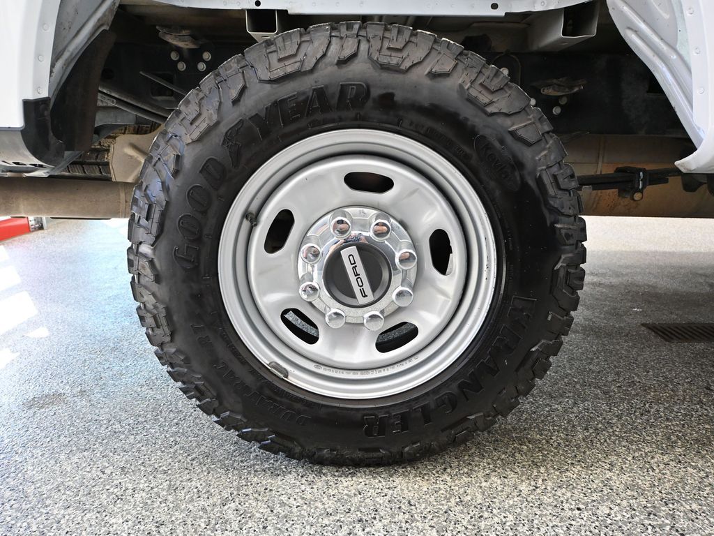 2022 Ford F-250 photo 13