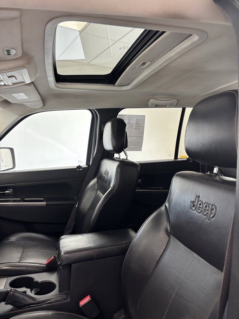 2012 Jeep Liberty Limited Jet photo 3