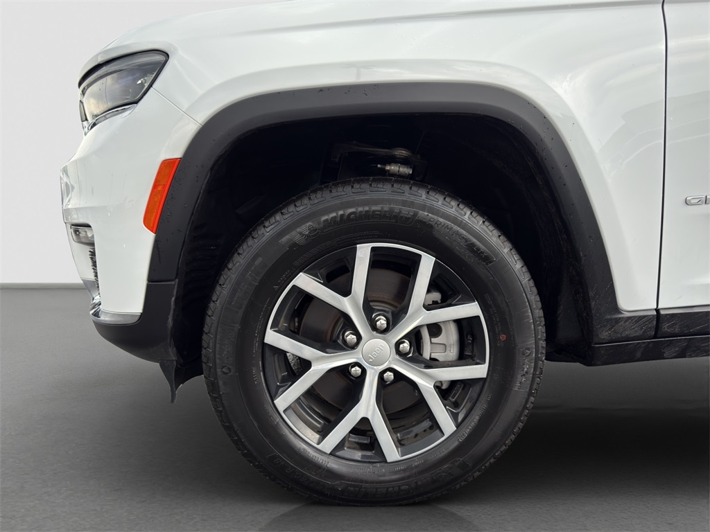 2025 Jeep Grand Cherokee Limited photo 22
