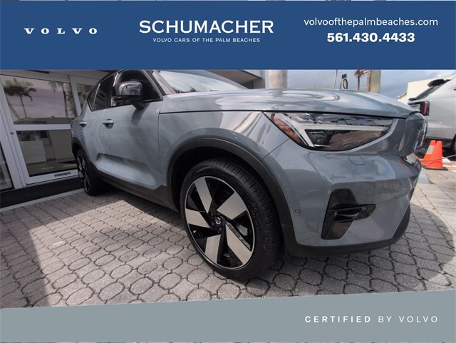2023 Volvo XC40