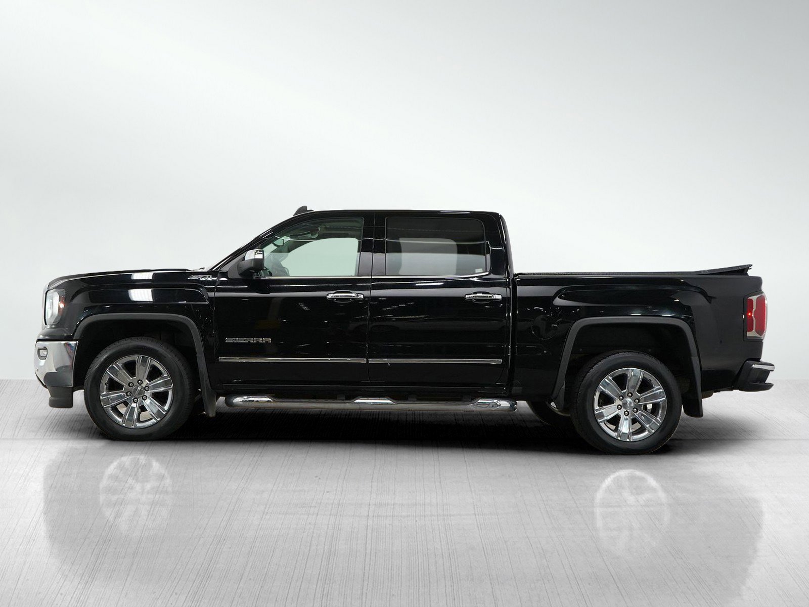 Used 2016 GMC Sierra 1500 SLT with VIN 3GTU2NEC2GG282207 for sale in Hopkins, Minnesota