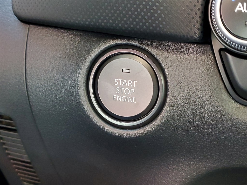 2025 Mazda CX-50 2.5 Select photo 25