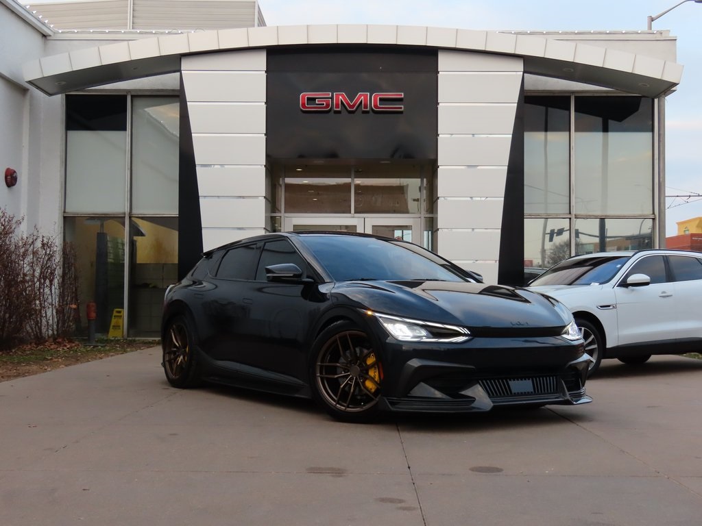 2022 Kia Ev6 Wind's photo