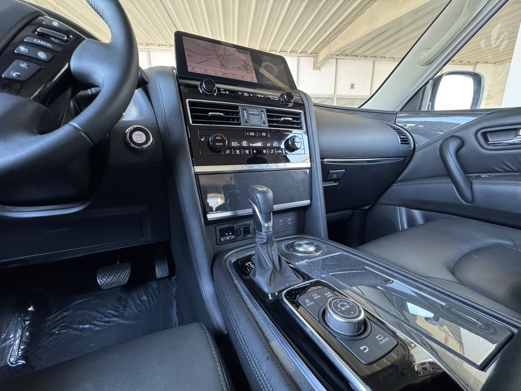 2023 Nissan Armada SV photo 23