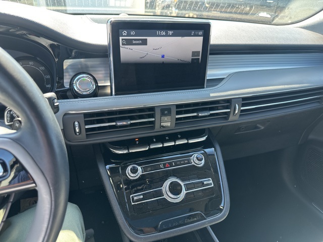 2022 Lincoln Corsair Standard photo 21