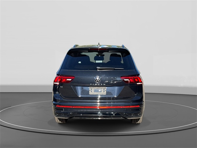 2022 Volkswagen Tiguan SE R-Line Black photo 4