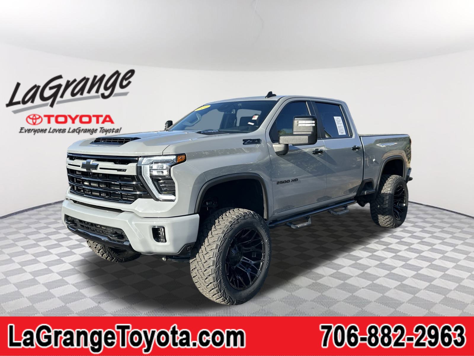 2024 Chevrolet Silverado 2500HD LT's photo