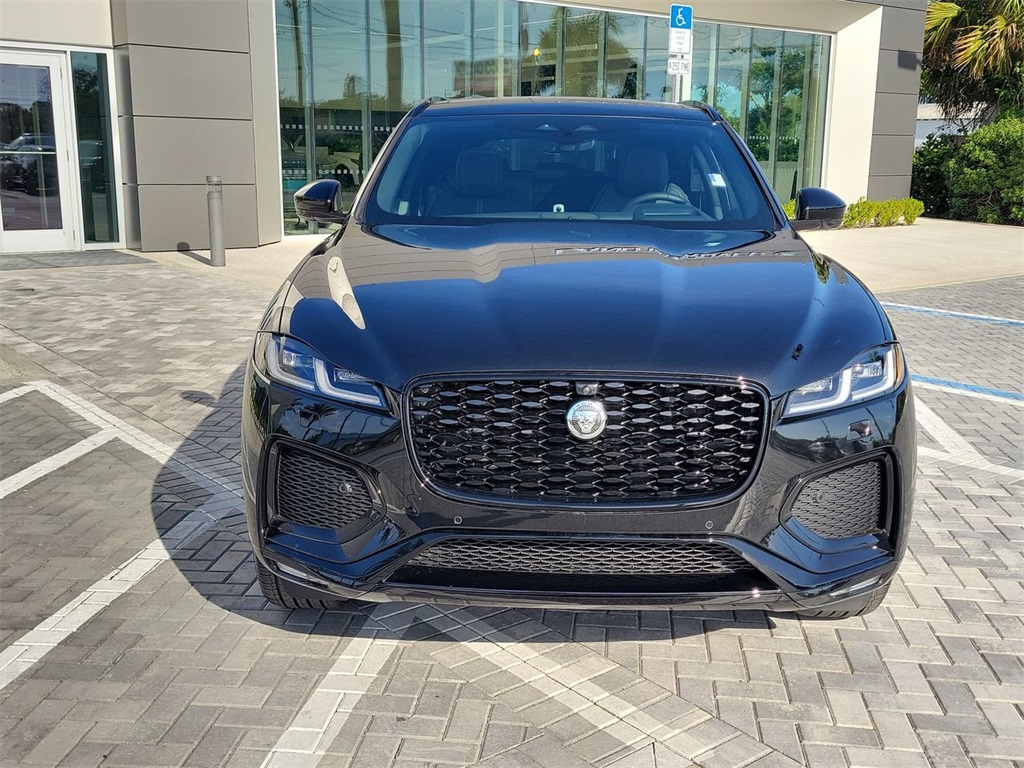 2026 Jaguar F-PACE P250 R-Dynamic S photo 8