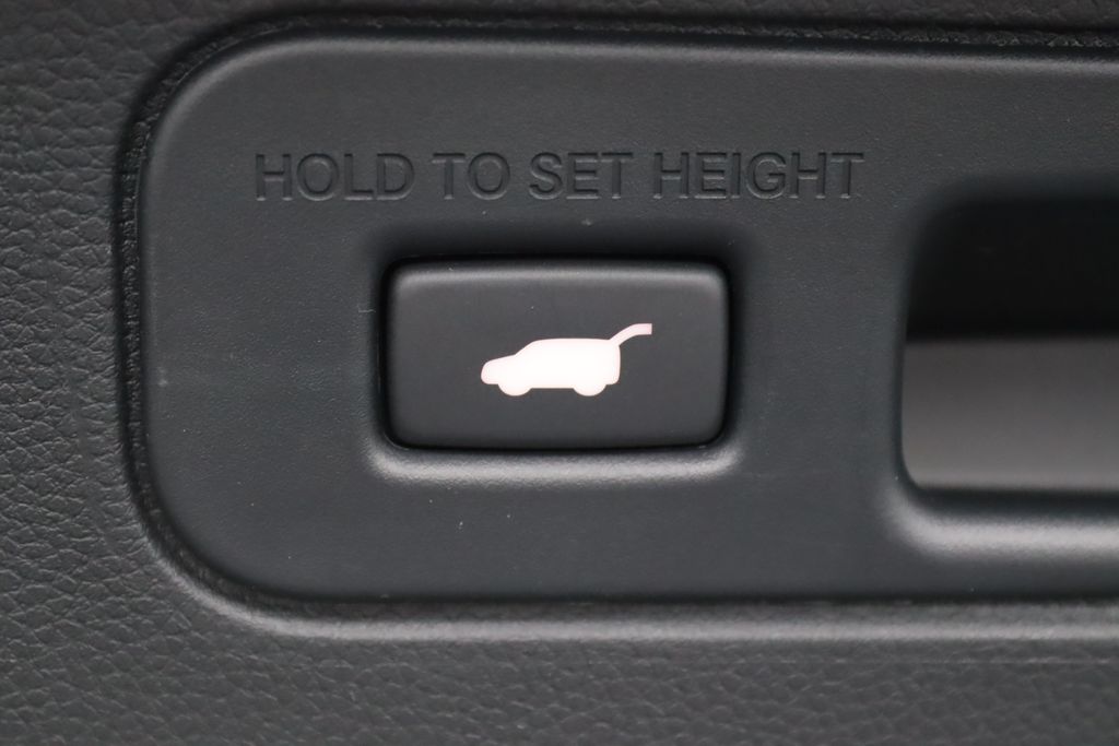 2025 Honda Pilot Touring photo 14