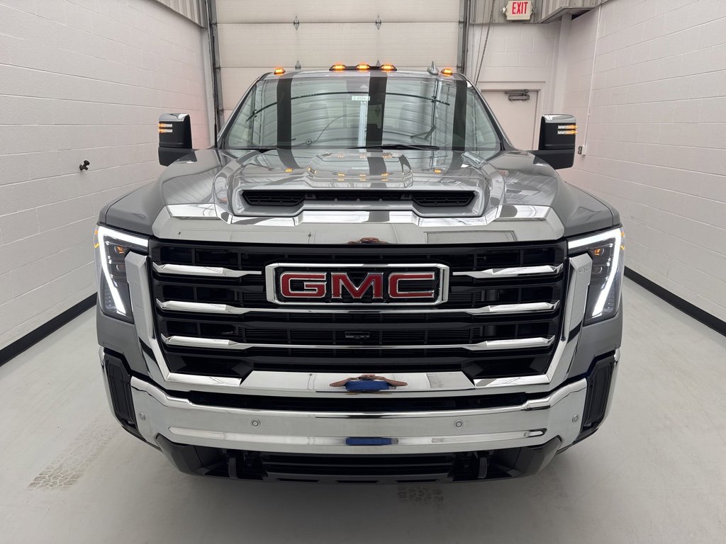 2026 Gmc Sierra 2500 HD SLT photo 2