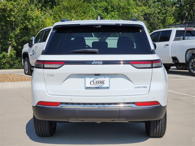 2023 Jeep Grand Cherokee Limited photo 6