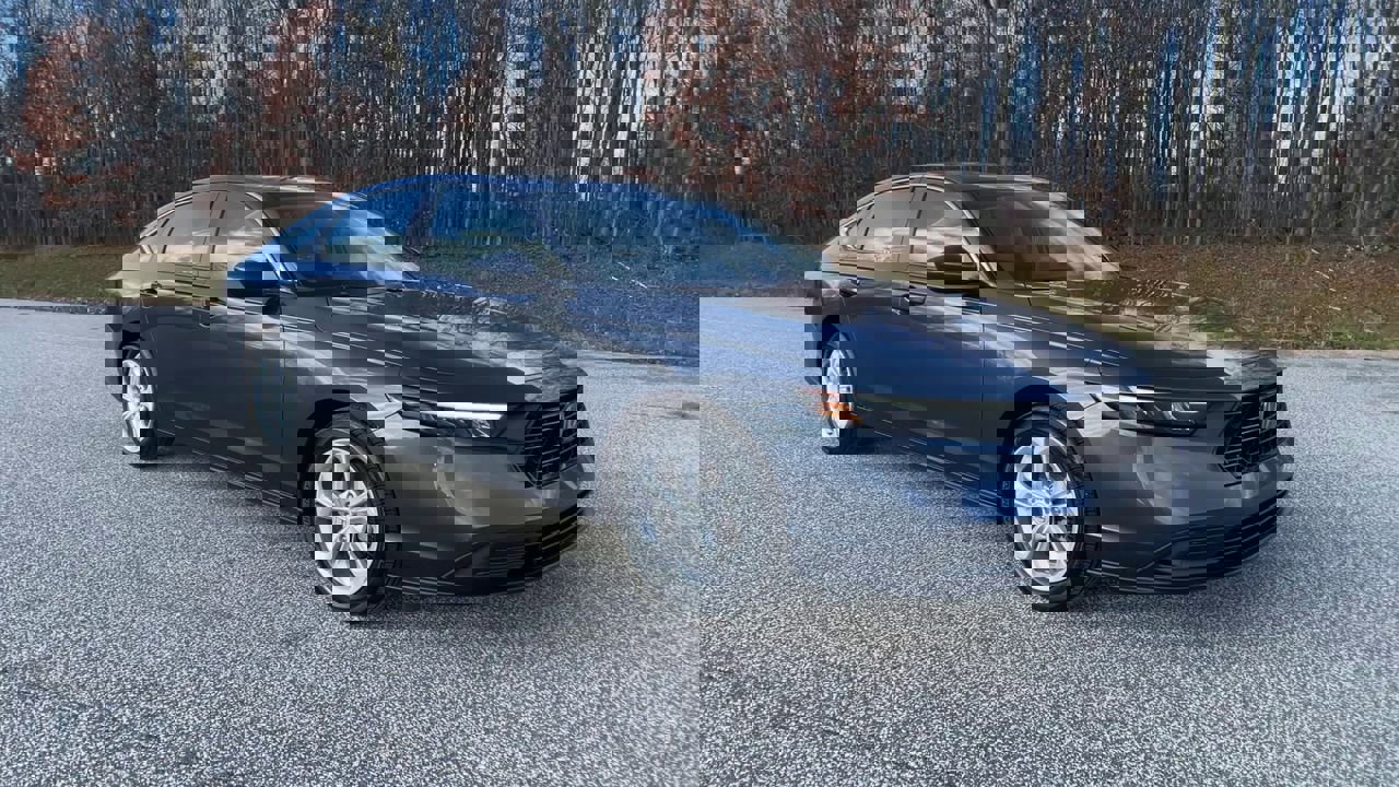 2024 Honda Accord LX photo 2
