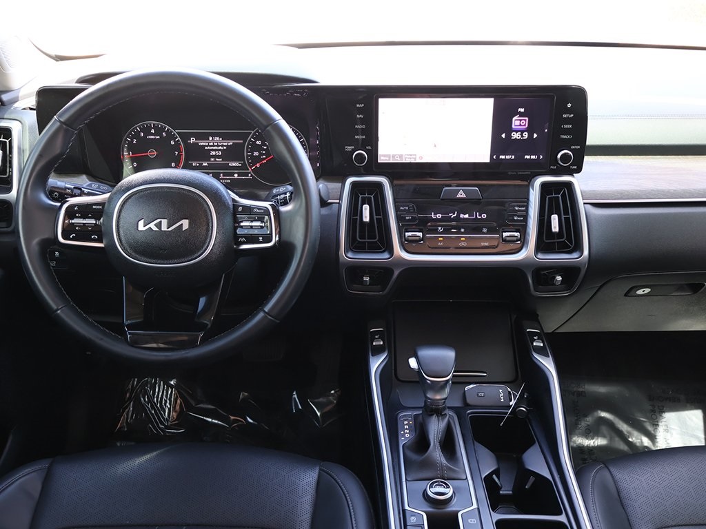 2022 Kia Sorento EX photo 33