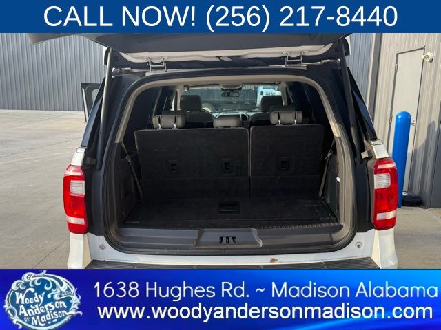 2019 Ford Expedition XLT photo 2