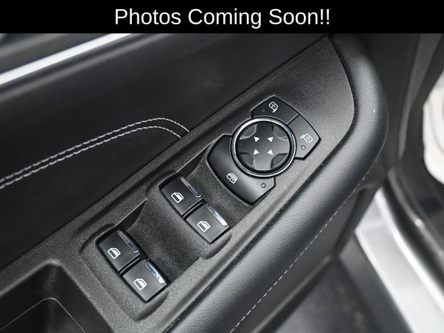 2024 Ford Edge Titanium photo 7
