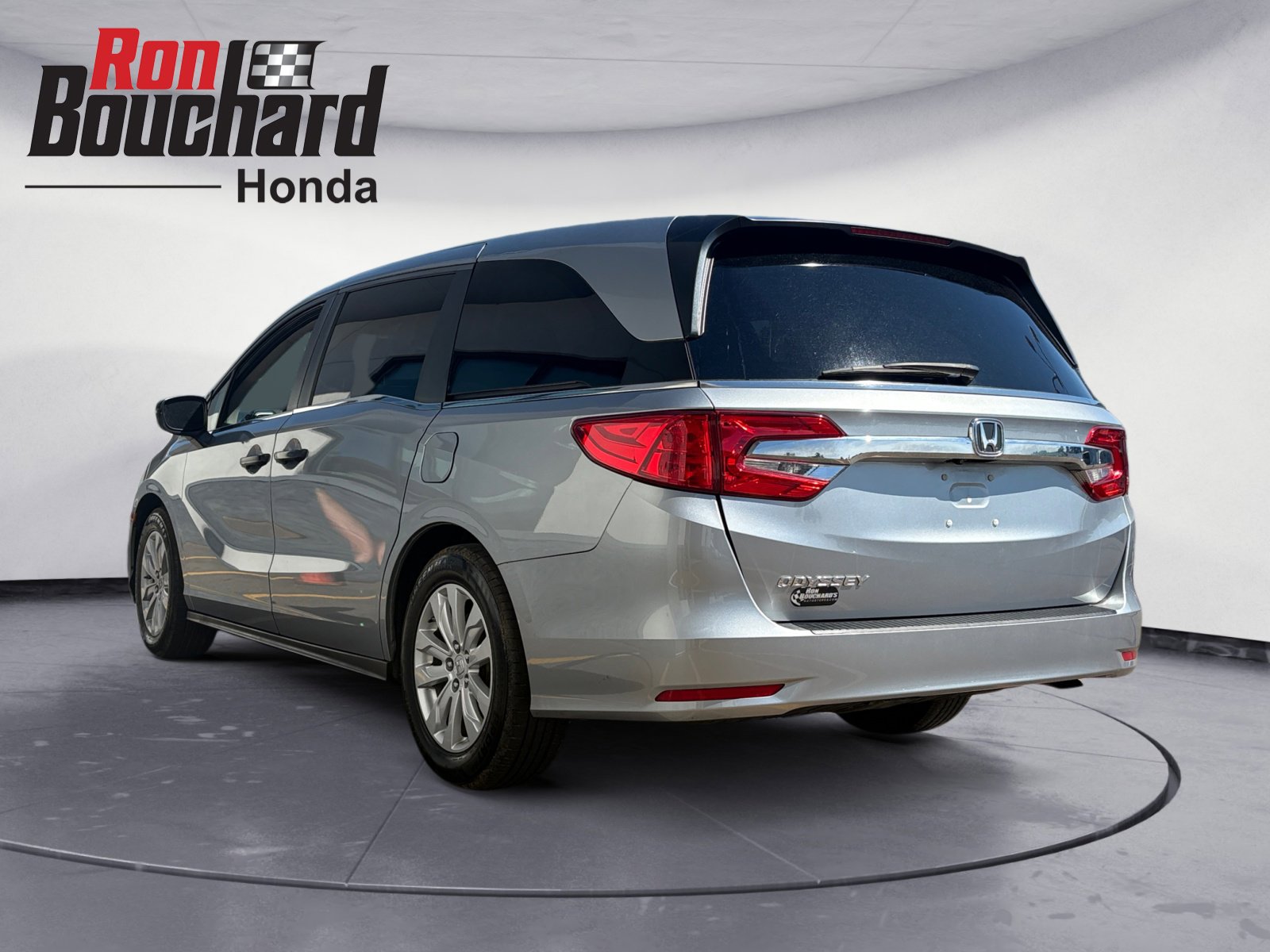 2019 Honda Odyssey LX photo 4