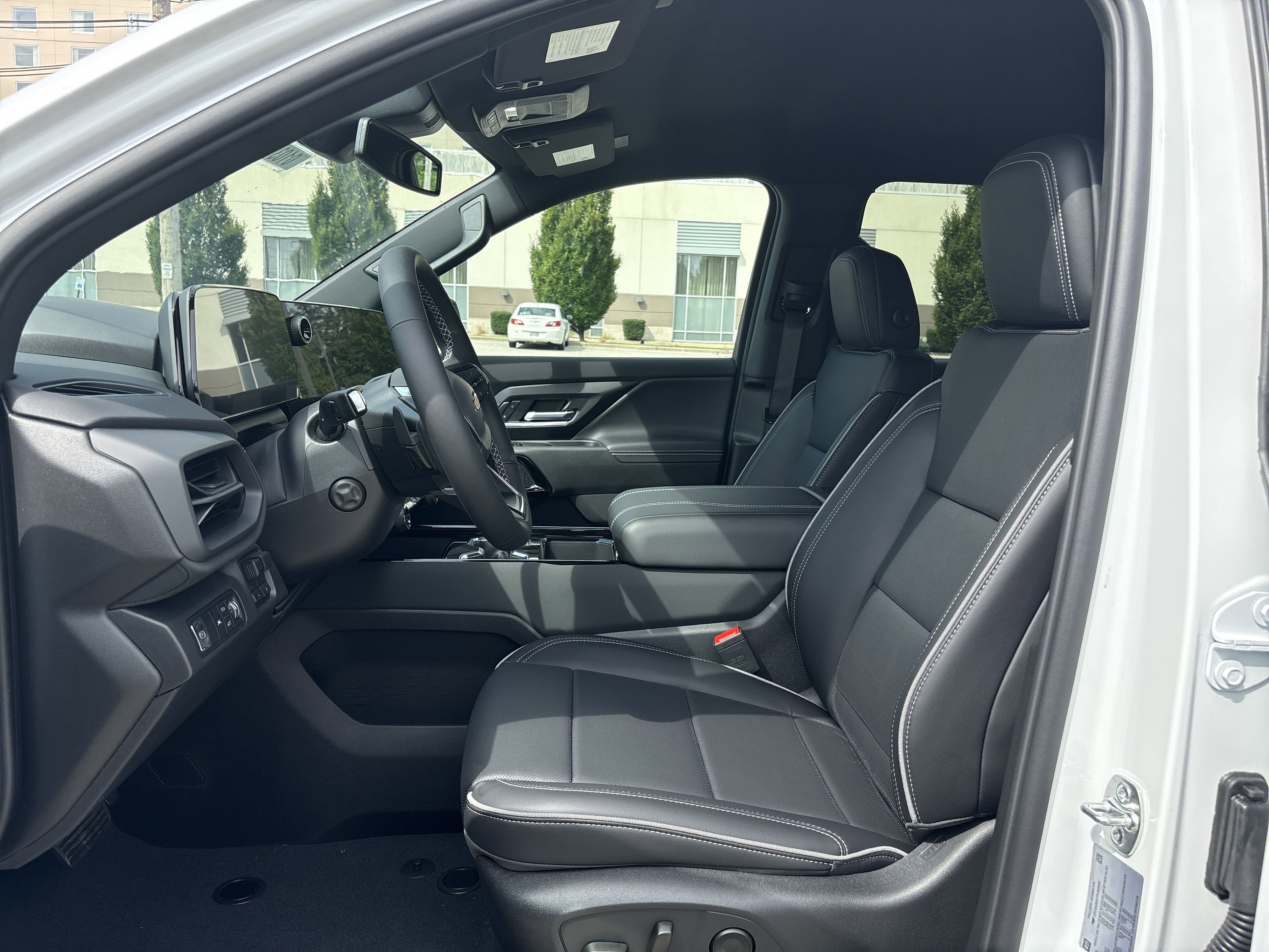 2026 Chevrolet Silverado EV LT photo 3