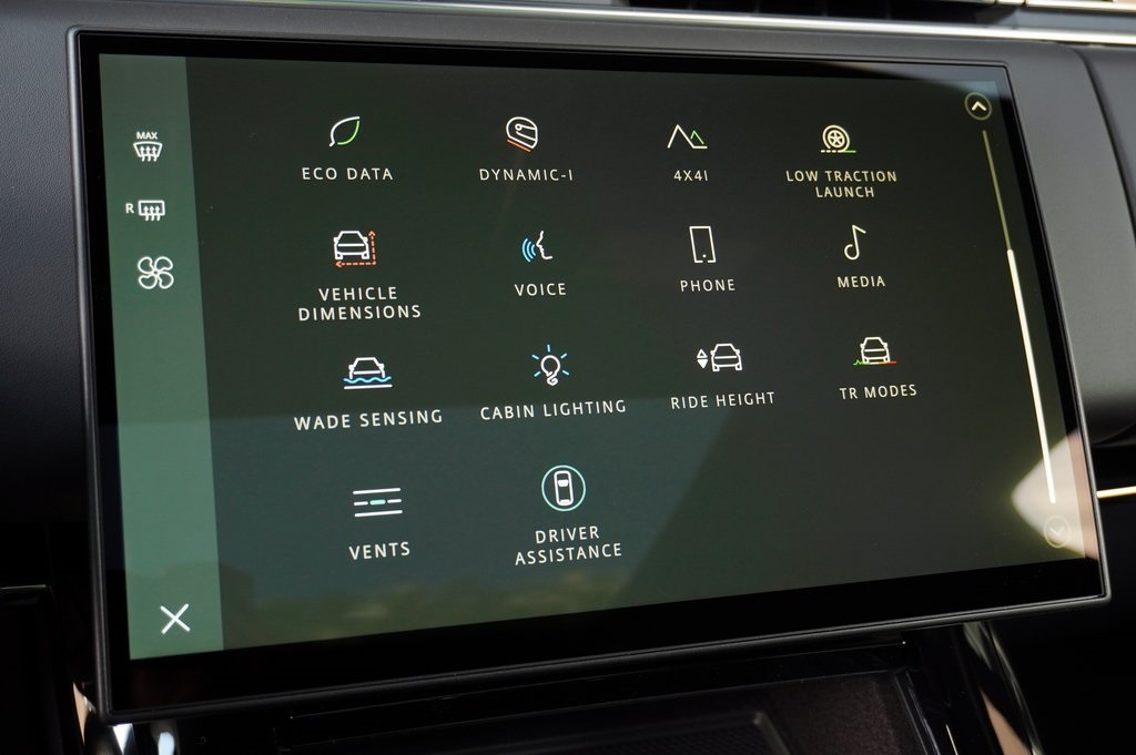 2025 LAND ROVER RANGE ROVER SPORT - Image 21