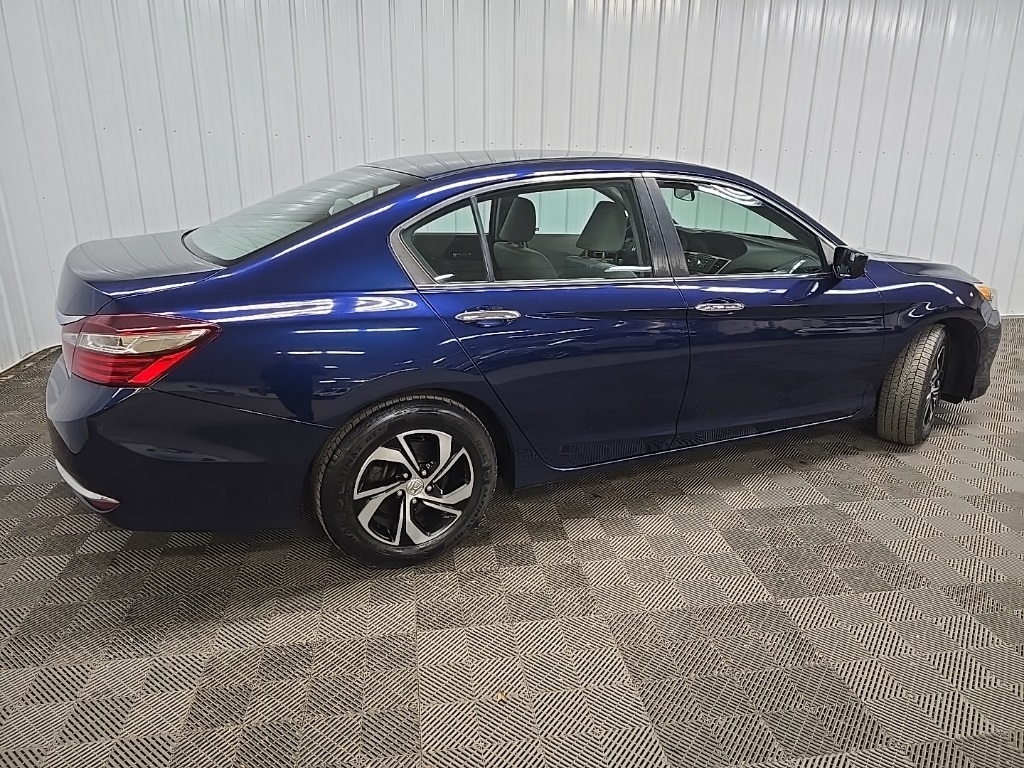 2017 Honda Accord LX photo 2