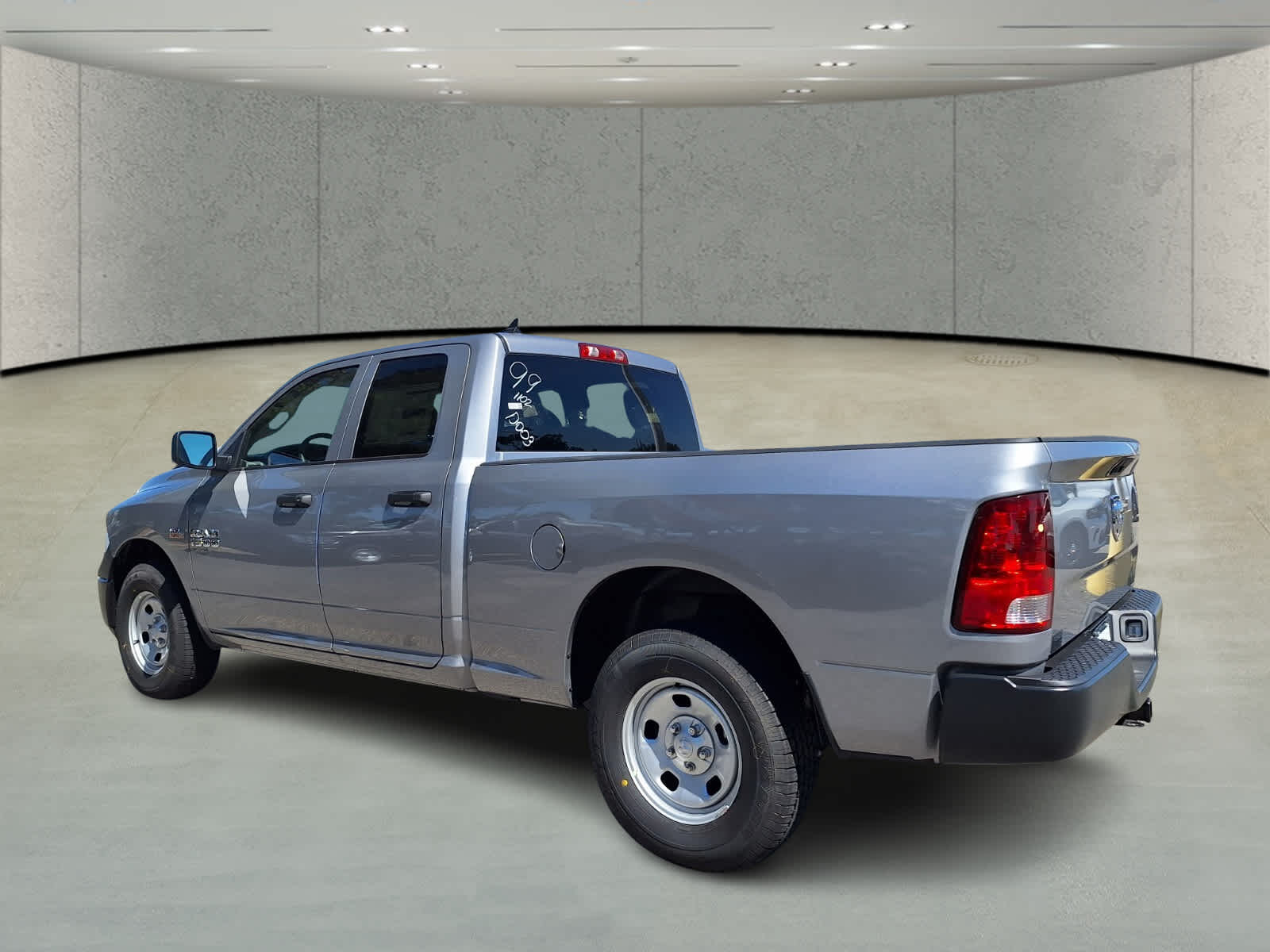 2024 Ram 1500 Classic Tradesman photo 7