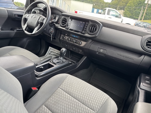 2021 Toyota Tacoma V6 photo 31