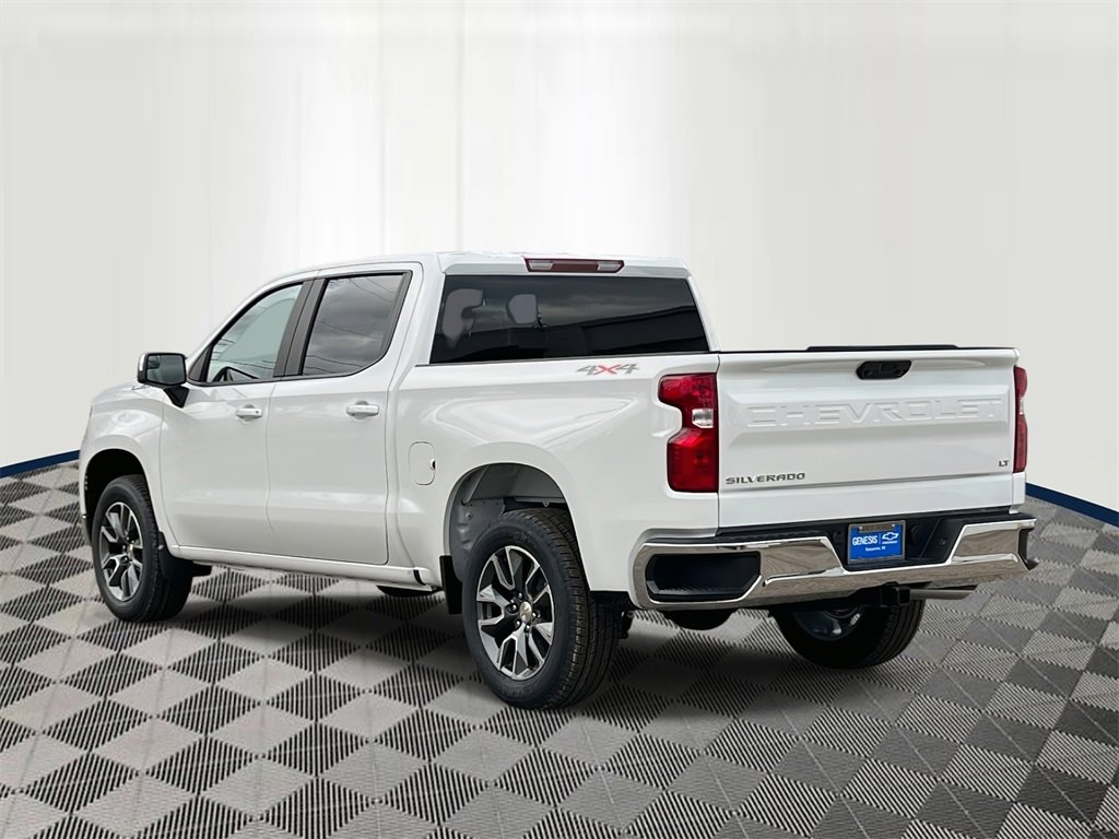 2026 Chevrolet Silverado 1500 LT photo 4