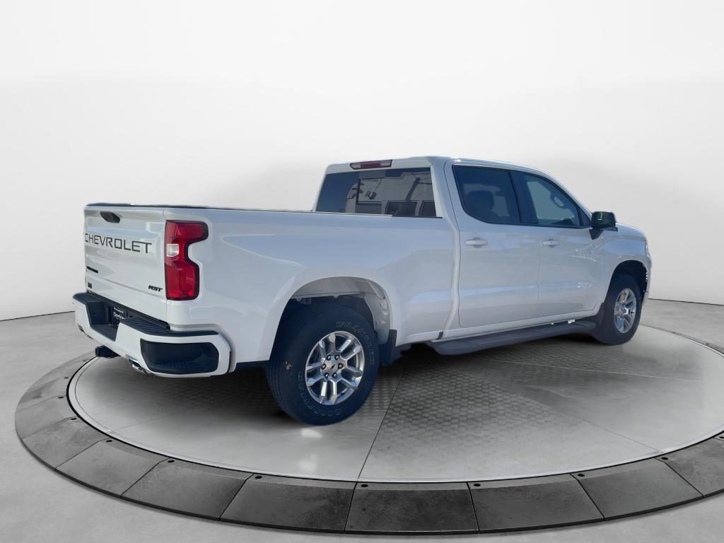 2025 Chevrolet Silverado 1500 RST photo 3