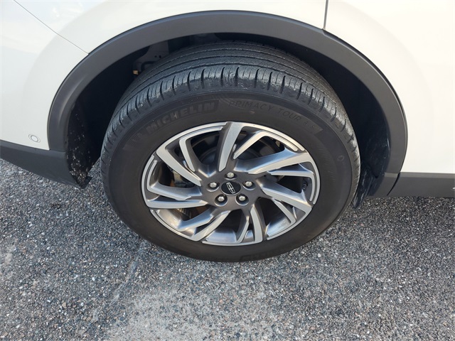 2024 Lincoln Corsair Premiere photo 2