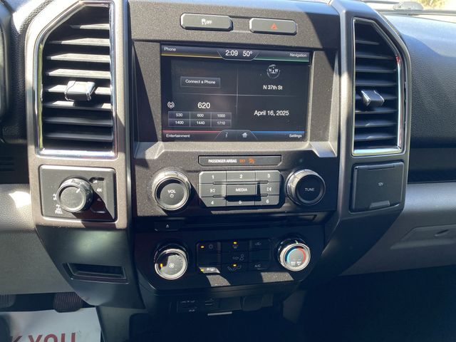 2015 Ford F-150 XLT photo 6
