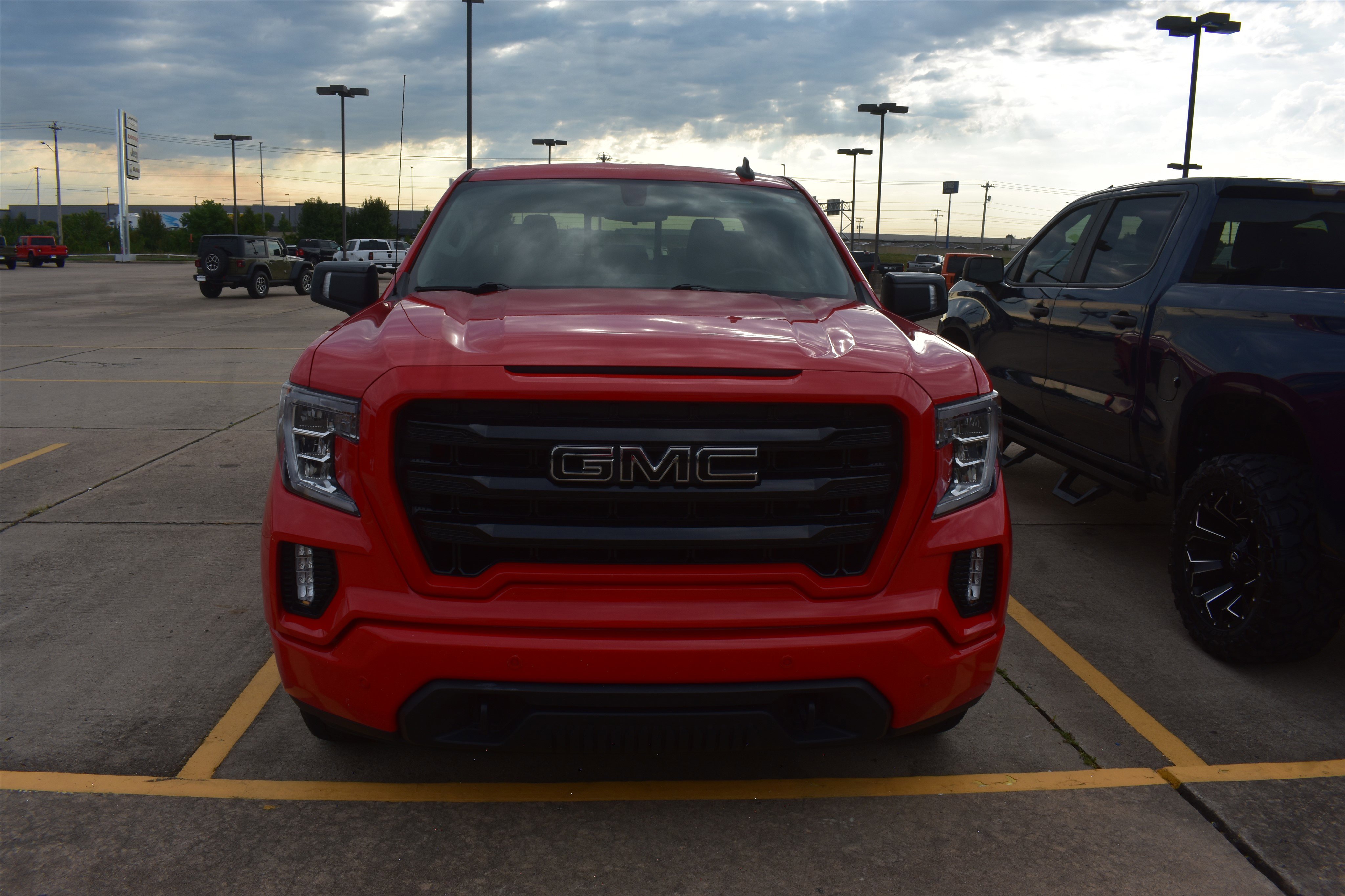Used 2021 GMC Sierra 1500 Elevation with VIN 1GTR9CED3MZ326919 for sale in Little Rock
