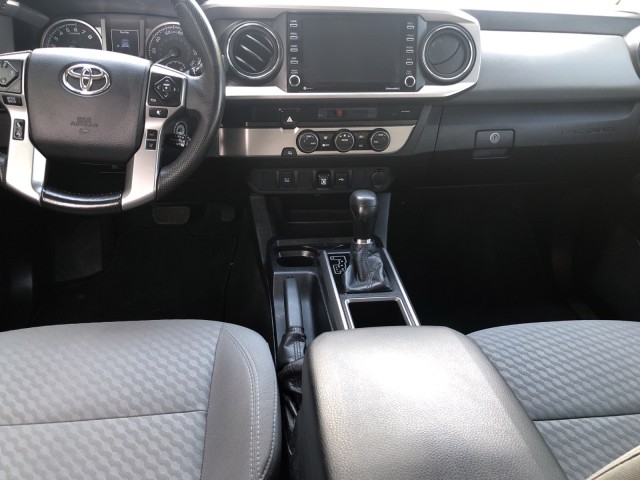 2021 Toyota Tacoma SR5 Double Cab V6 photo 9