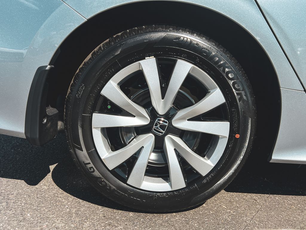 2026 Honda Civic LX photo 3