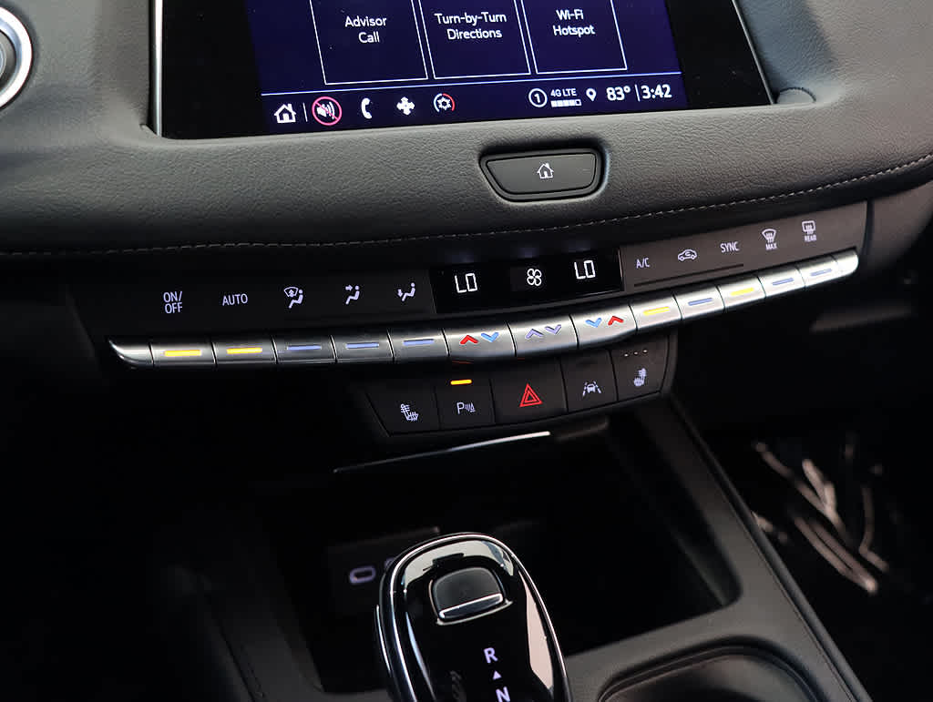 2023 Cadillac XT4 Luxury photo 19