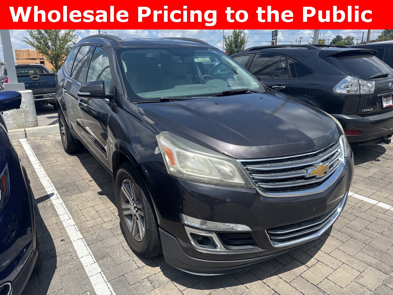 Used 2015 Chevrolet Traverse 2LT with VIN 1GNKRHKD7FJ252139 for sale in Nashville, TN