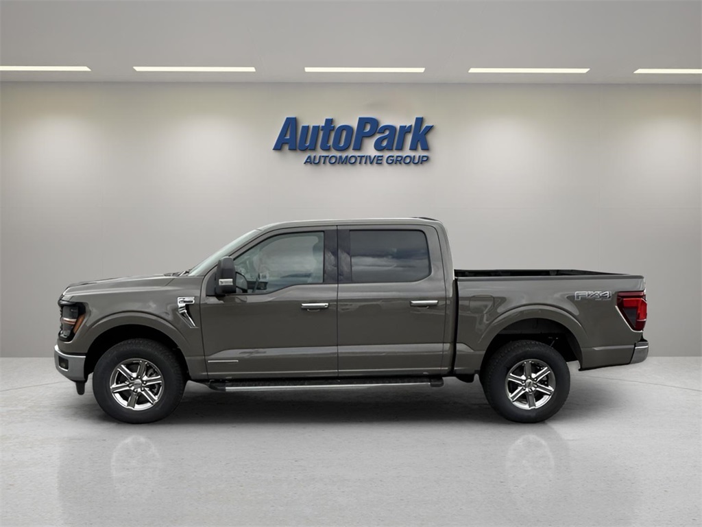 2025 Ford F-150 XLT photo 4