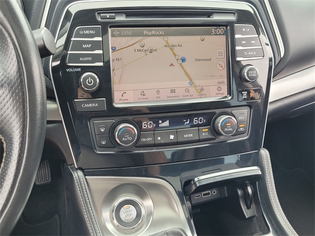 2019 Nissan Maxima SL photo 18