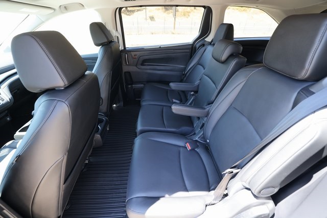 2025 Honda Odyssey EX-L photo 17