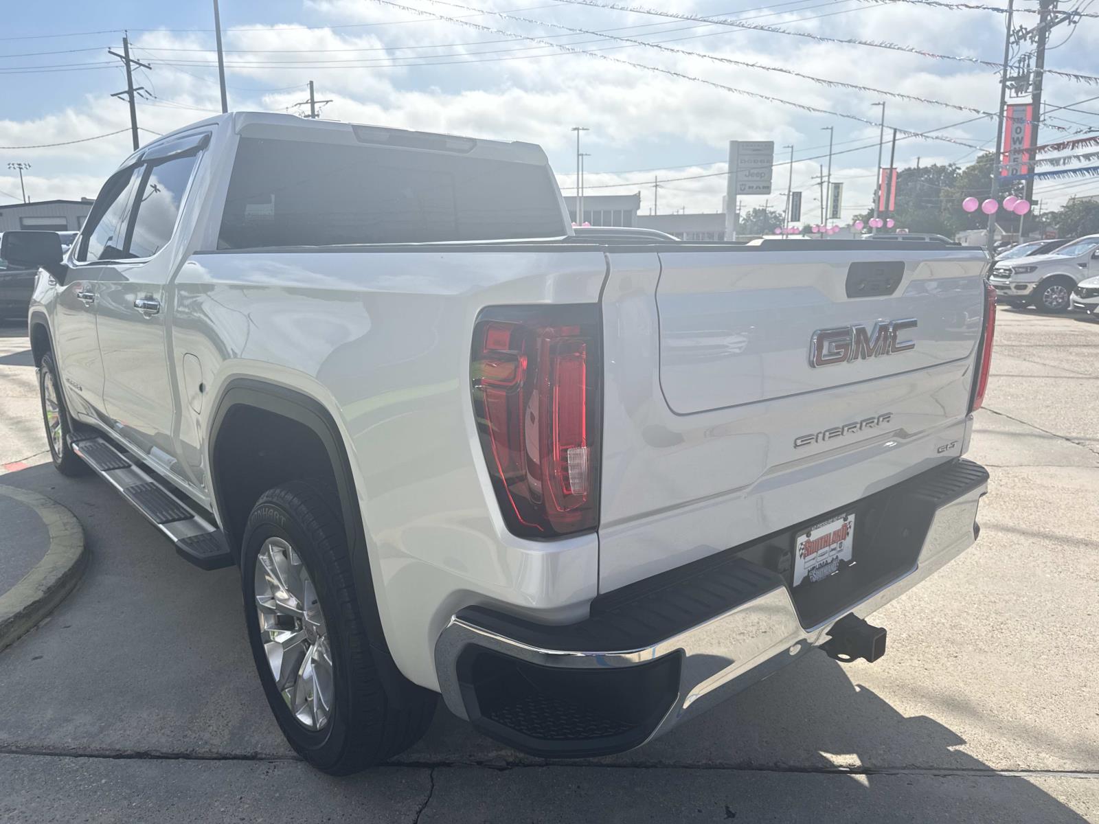 2020 Gmc Sierra 1500 SLT photo 4