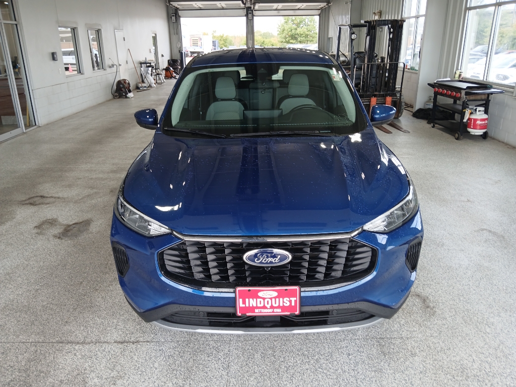 2023 Ford Escape Active photo 3