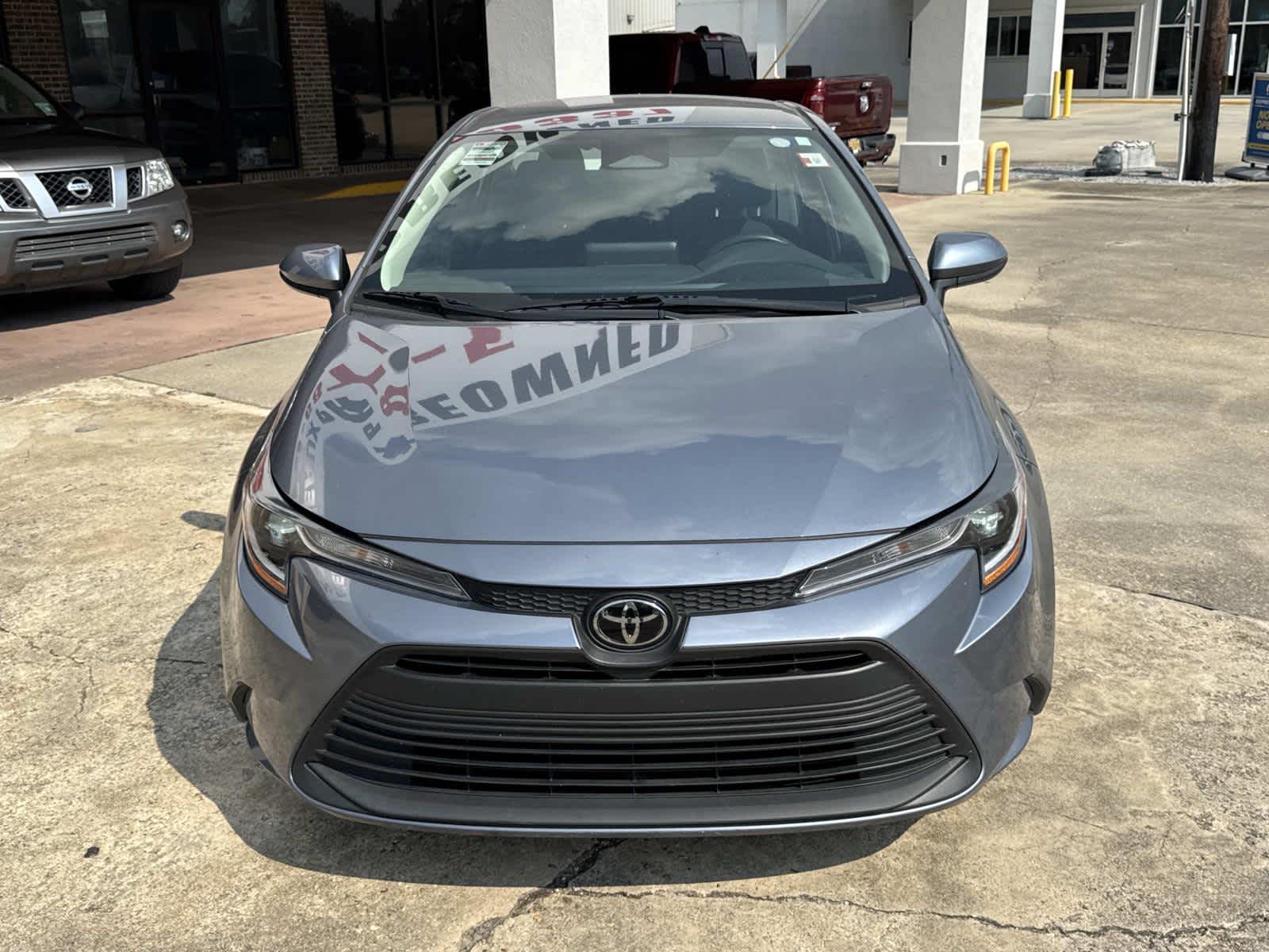 2024 Toyota Corolla LE photo 3