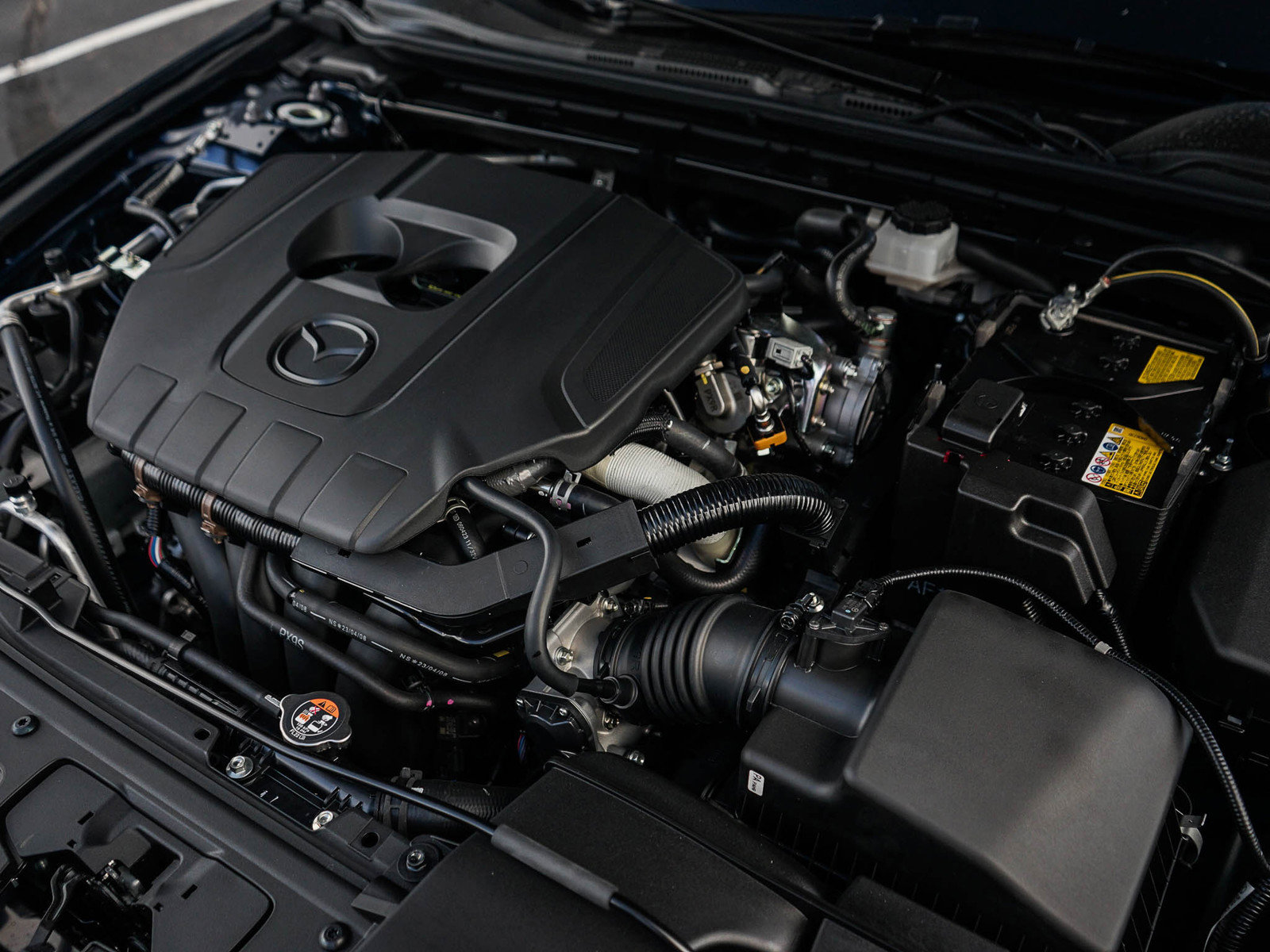 2025 Mazda Mazda3 Hatchback 2.5 s Preferred photo 6