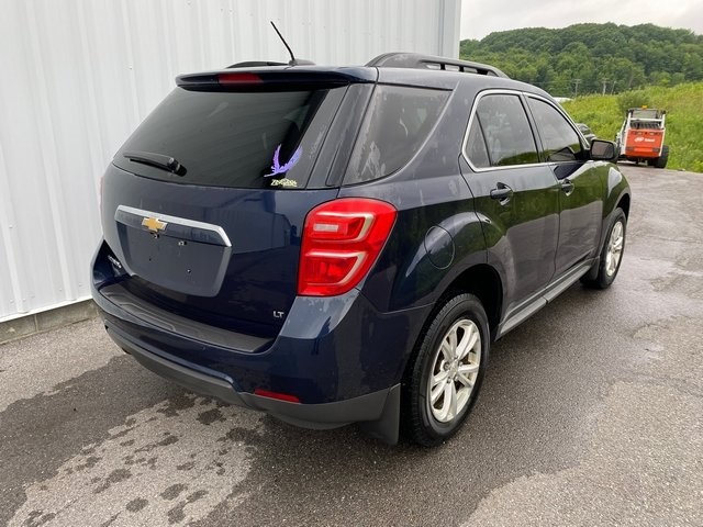 2017 Chevrolet Equinox LT photo 4